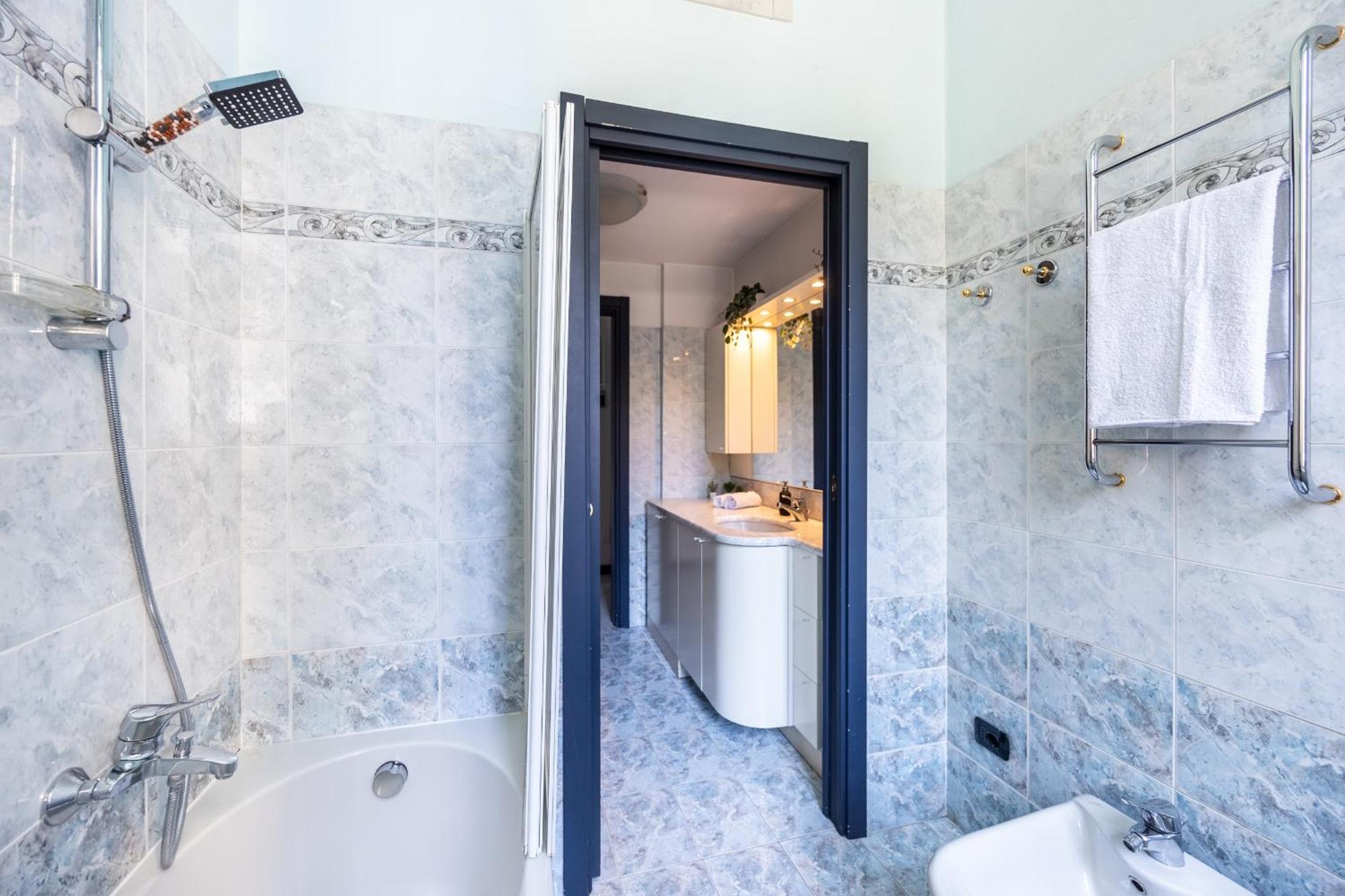 Blue Loft In The Heart Of Milan, Next To Metro Station Appartement